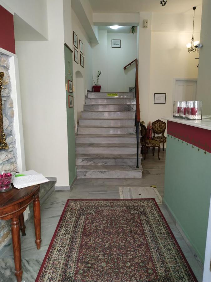 Fiera Guesthouse إرموبولّي المظهر الخارجي الصورة
