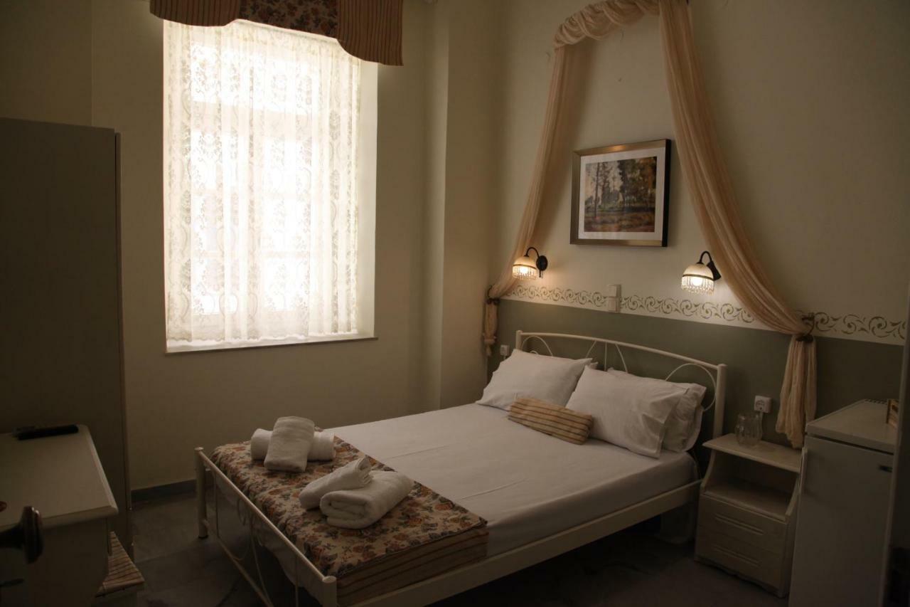 Fiera Guesthouse إرموبولّي المظهر الخارجي الصورة
