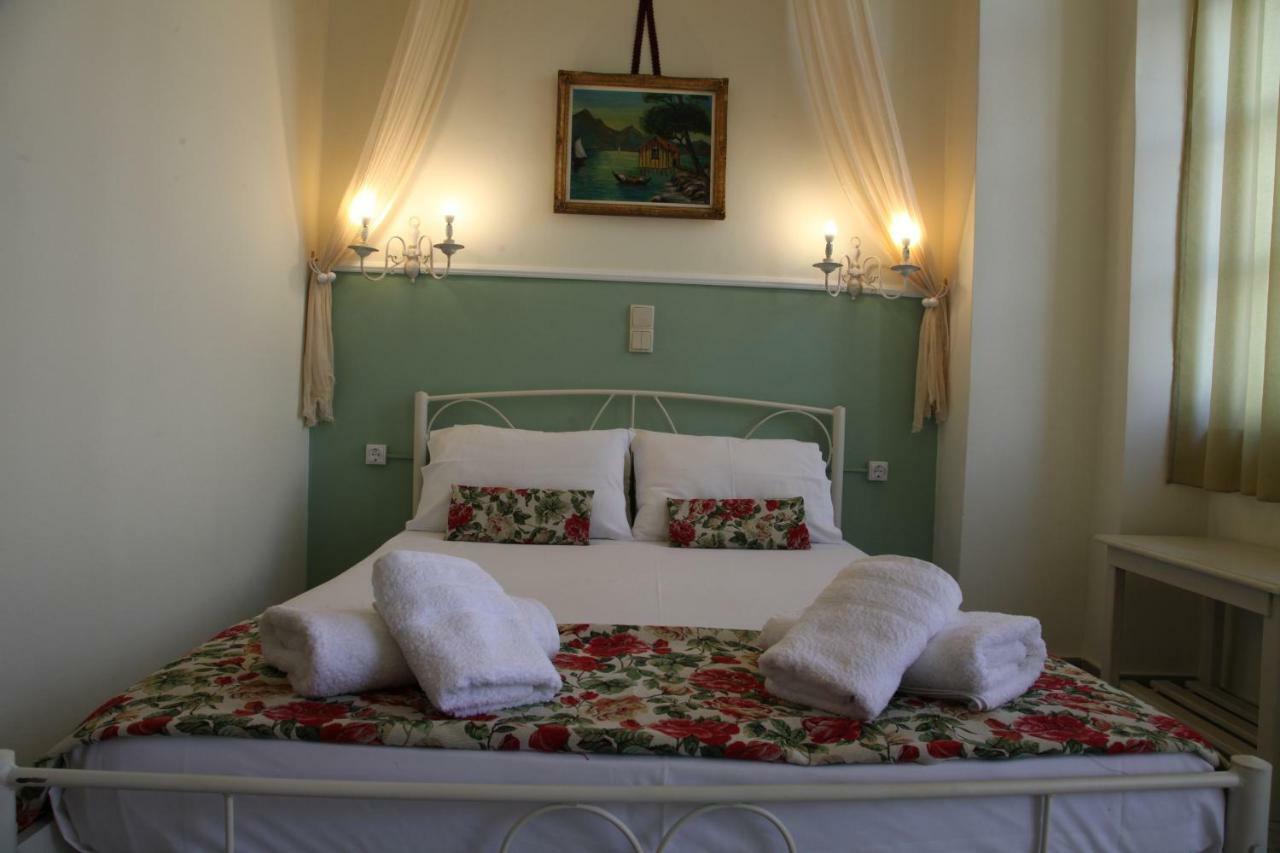 Fiera Guesthouse إرموبولّي المظهر الخارجي الصورة
