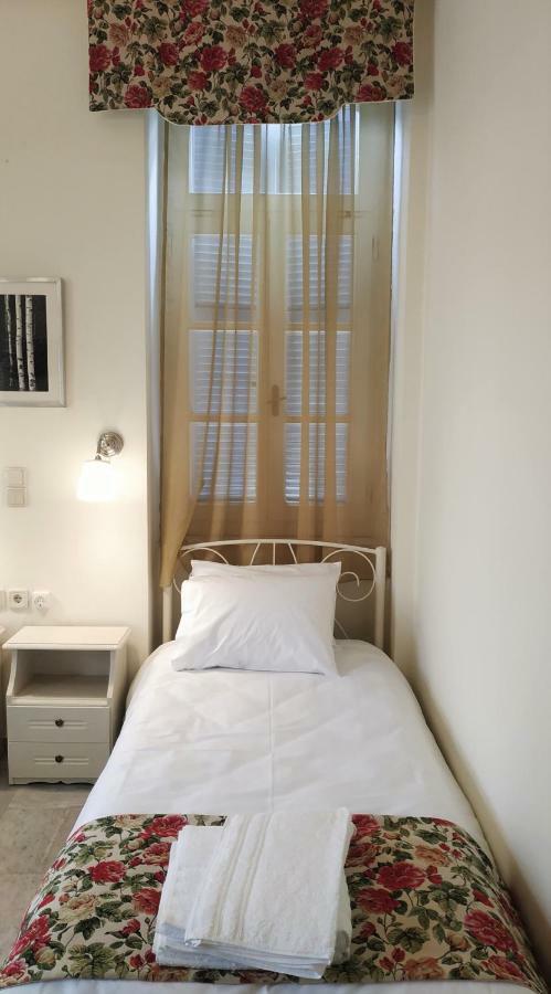 Fiera Guesthouse إرموبولّي المظهر الخارجي الصورة