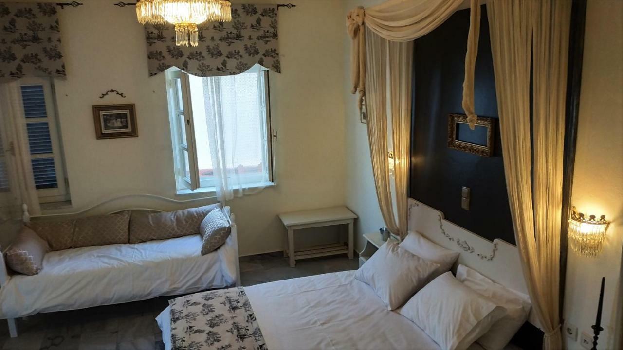 Fiera Guesthouse إرموبولّي المظهر الخارجي الصورة