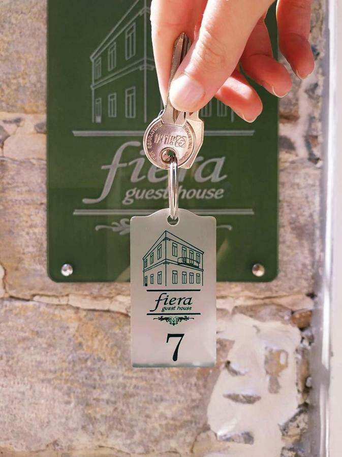 Fiera Guesthouse إرموبولّي المظهر الخارجي الصورة