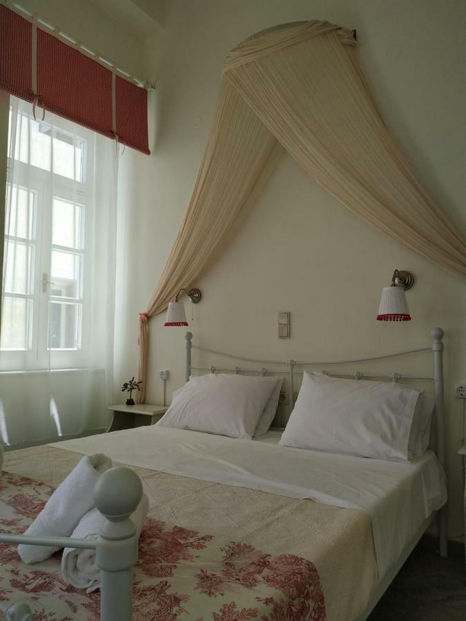 Fiera Guesthouse إرموبولّي المظهر الخارجي الصورة