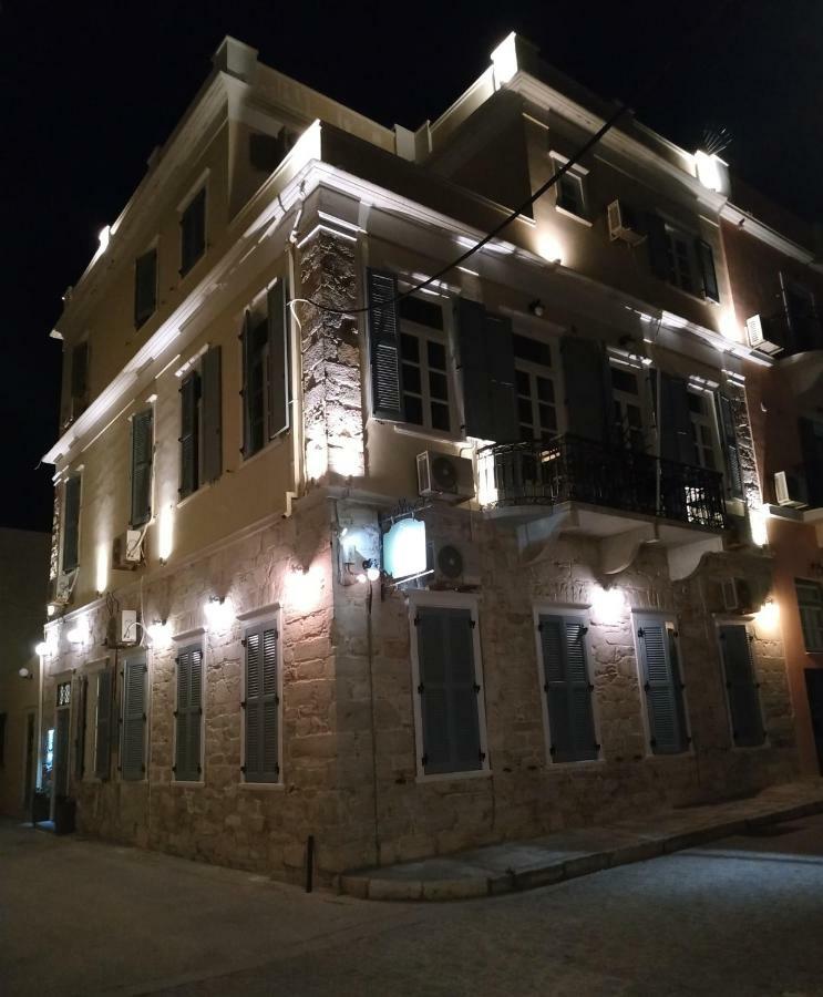 Fiera Guesthouse إرموبولّي المظهر الخارجي الصورة