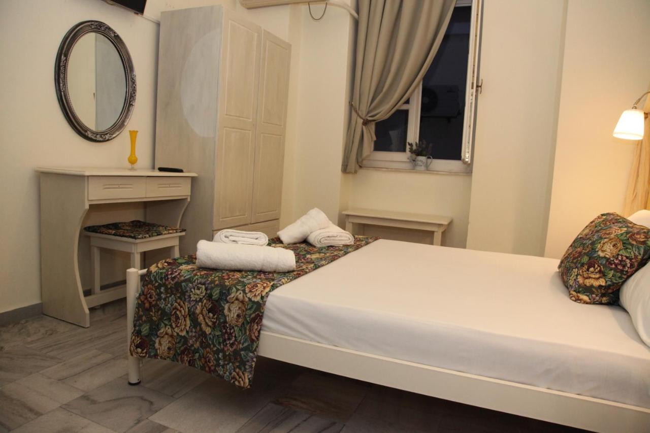 Fiera Guesthouse إرموبولّي المظهر الخارجي الصورة